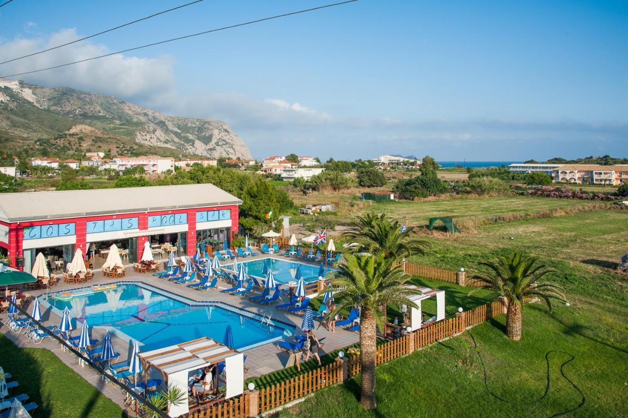Costas Hotel Kalamaki  Bagian luar foto