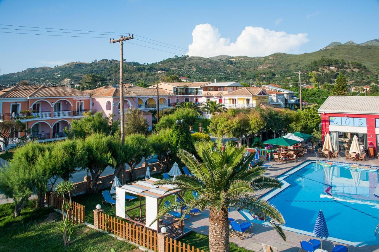 Costas Hotel Kalamaki  Bagian luar foto