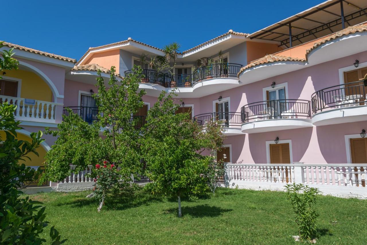 Costas Hotel Kalamaki  Bagian luar foto